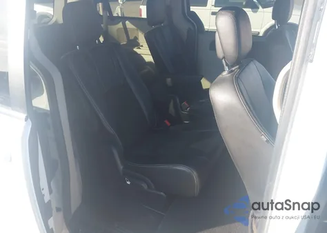 2020 Dodge Grand Caravan Sxt z USA, uszkodzony, nr VIN 2C4RDGCG6LR153912